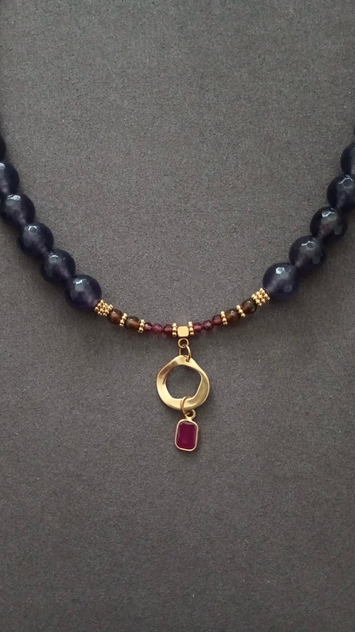 SCARLET NECKLACE - PRE-ORDER AND WILL BE SHIPPED ON 12/01/26