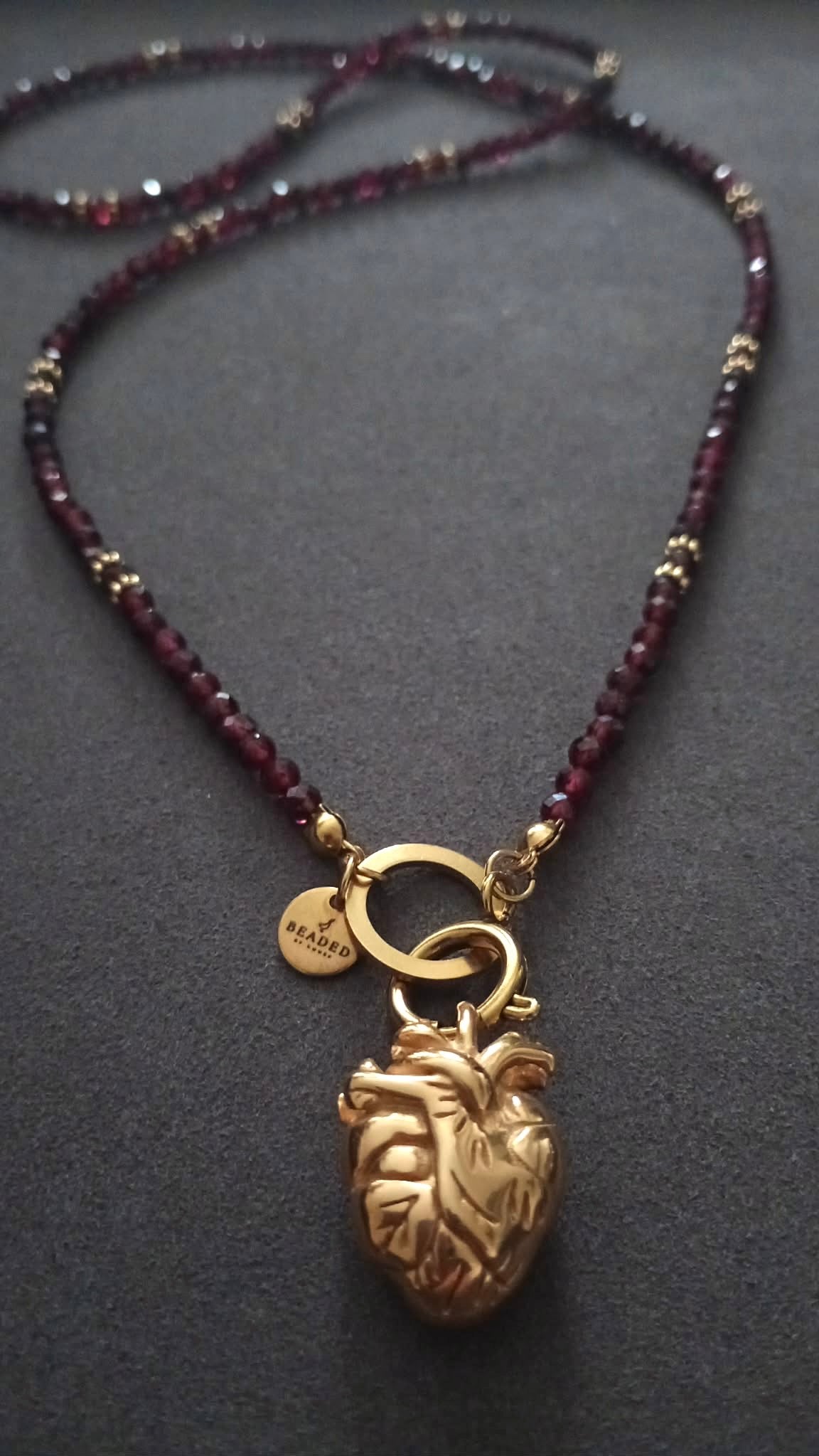 HEART-LED GARNET NECKLACE