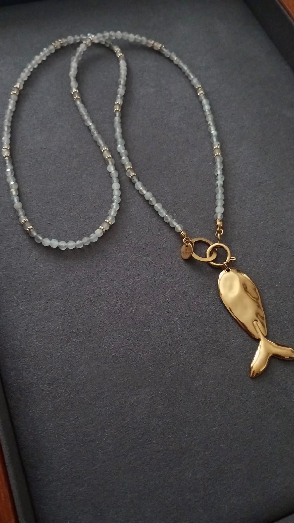 INNER-LED LABRADORITE NECKLACE