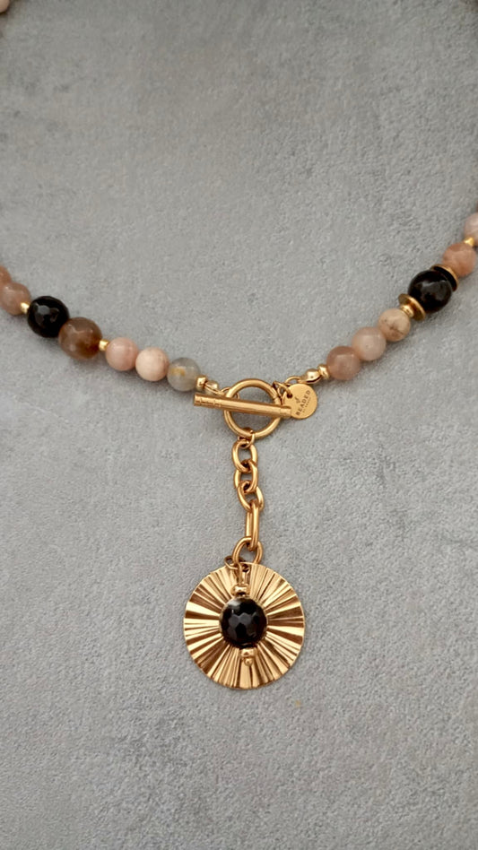 SOLAKAVA NECKLACE Shipping paused from 21/08 – 18/09. Orders will ship after 19/09