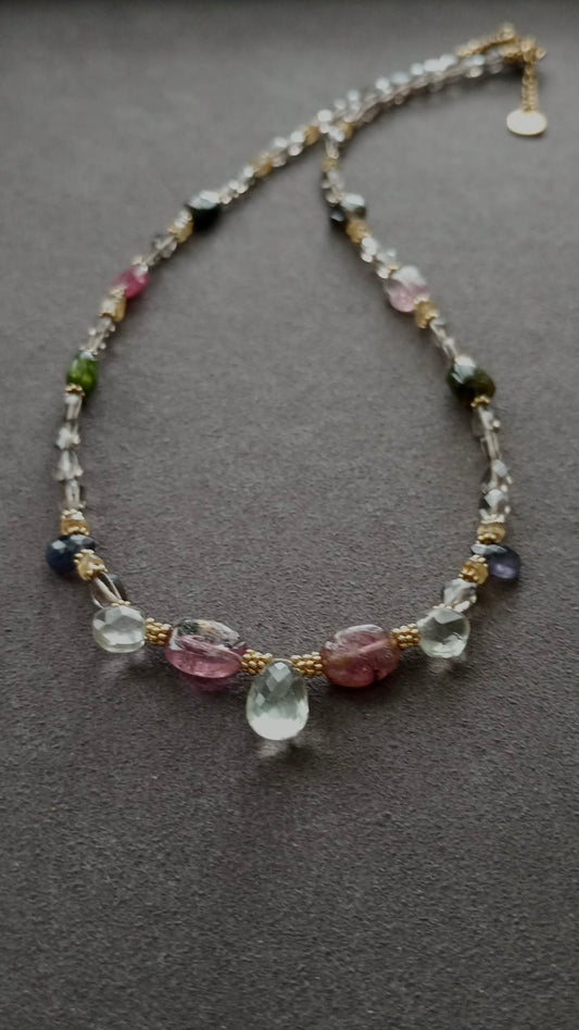 LEAH NECKLACE