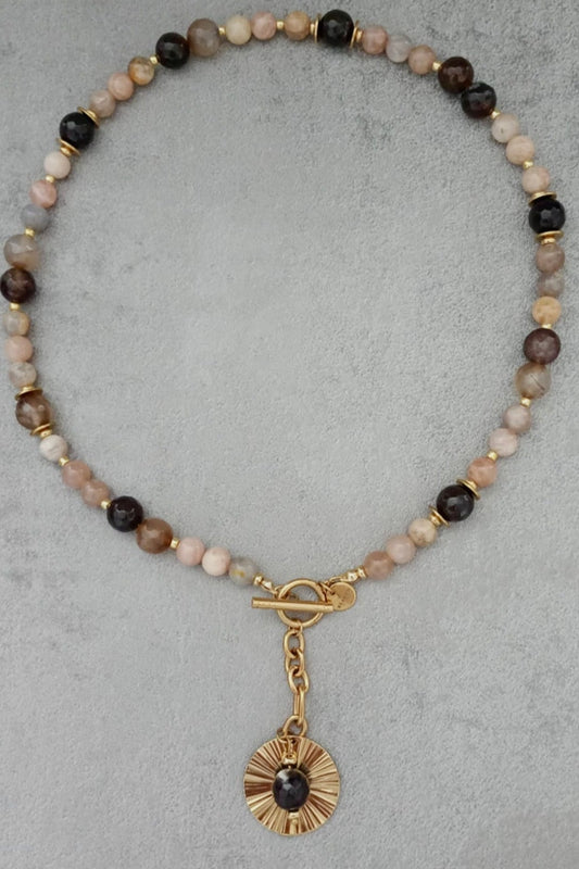 SOLAKAVA NECKLACE Shipping paused from 21/08 – 18/09. Orders will ship after 19/09