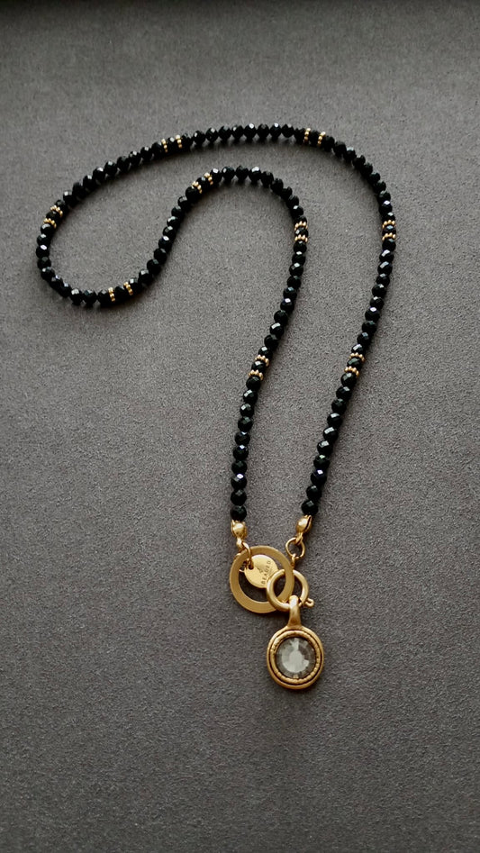 EYLISA BLACK SPINEL NECKLACE