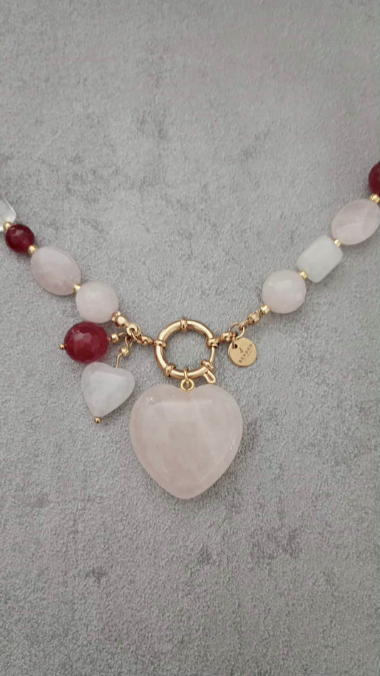EVEROSA NECKLACE